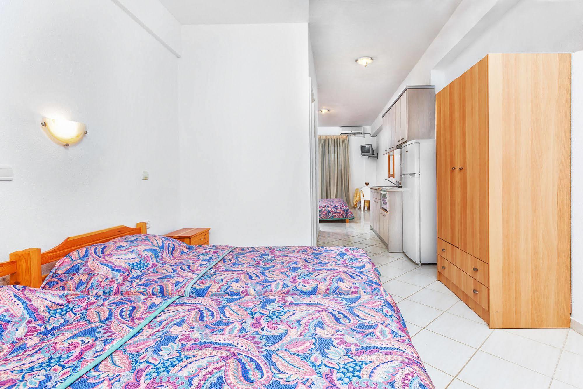 Xenios Loutra Village Solena Villa Chalkidiki ภายนอก รูปภาพ